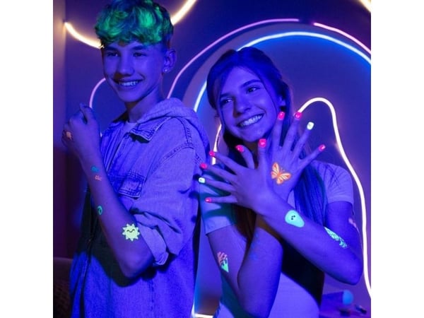 FABLAB, Glitter and Glow Party