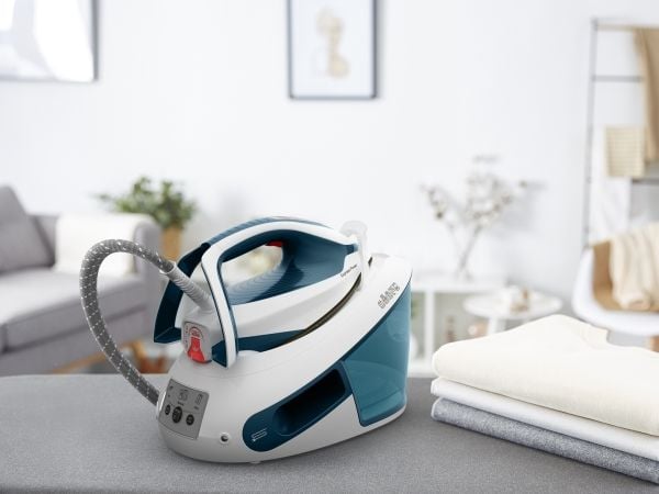 Tefal Express Power SV8111, 430 g/min, Durilium AirGlide Autoclean soleplate, 6,2 stang, 1,8 l, 120 g/min, Blå, Hvit