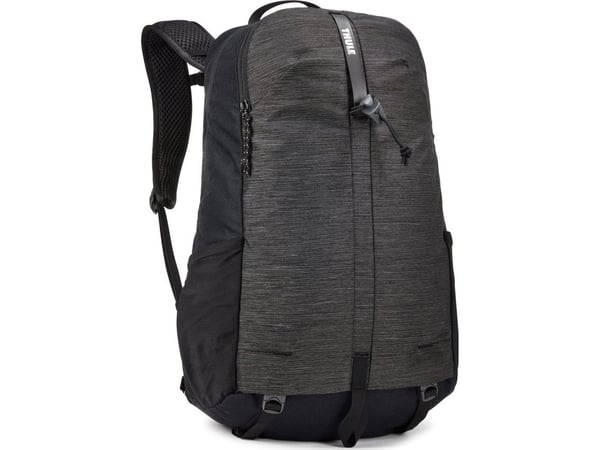 Thule Thule Nanum 18L vaellusreppu - Musta | Thule