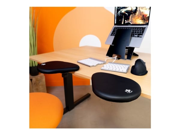R-Go - Monteringssett (2 armrests, 2 C-clamps) - justerbar - MDF, fauxlær - svart