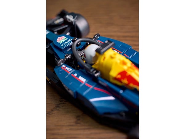 LEGO Speed Champions 77243 Oracle Red Bull Racing RB20 F1-racerbil