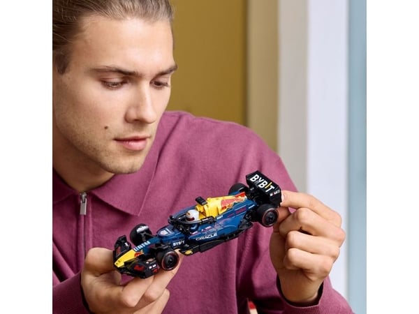 LEGO Speed Champions 77243 Oracle Red Bull Racing RB20 F1-racerbil