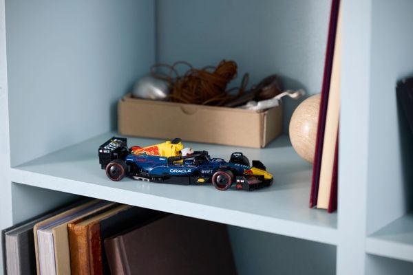 LEGO Speed Champions 77243 Oracle Red Bull Racing RB20 F1-racerbil