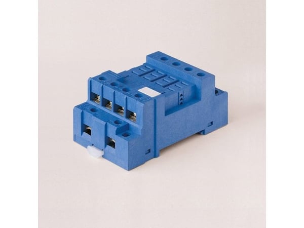 Etsin 96.74.0 Releen pistorasia (L x S x K) 33,5 x 46 x 82,5 mm 10 kpl
