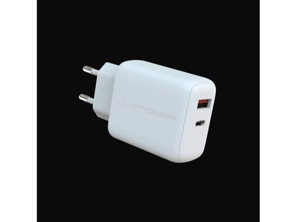 LC Power LC-GAN-45 - Strømadapter - GaN - 45 watt - 3 A - PD 3.0 - 2 utgangskontakter (USB-type A, 24 pin USB-C) - hvit