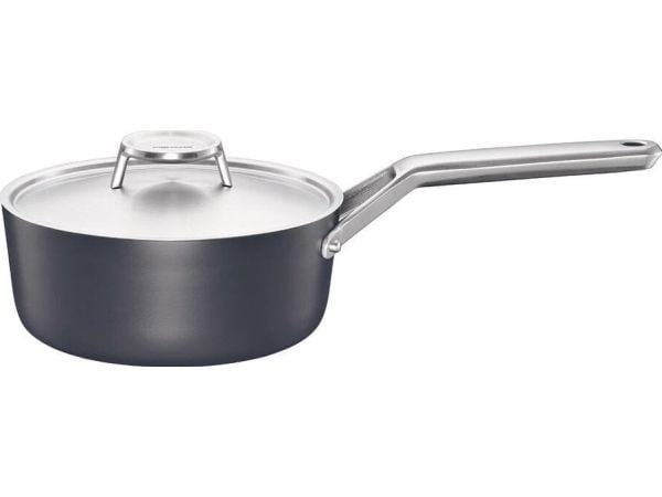 Fiskars Taiten kastrull med långt handtag 1,6 L med lock