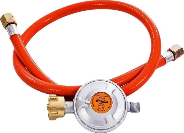 Cozze® regulator set med slang 1,1 meter och regulator 2 x 1/4" 50 mbar - DE &amp; AT market