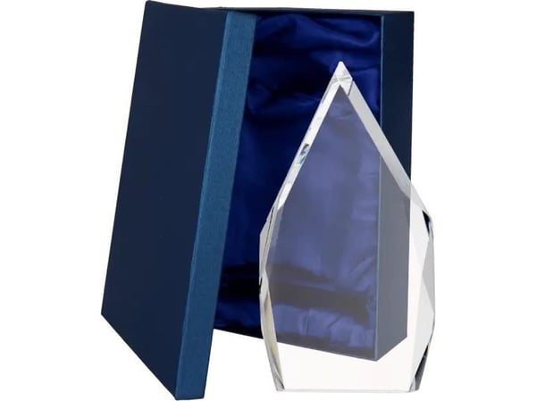 Victoria Sport Gravert glasstrofé