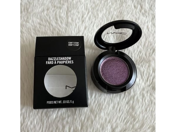 MAC Dazzleshadow øyenskygge-pudder Can't Stop, Don't Stop 1 g (for kvinner)
