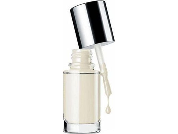 Clinique A Different Nail Enamel Colour Corrector 01 Call My Buff 9 ml
