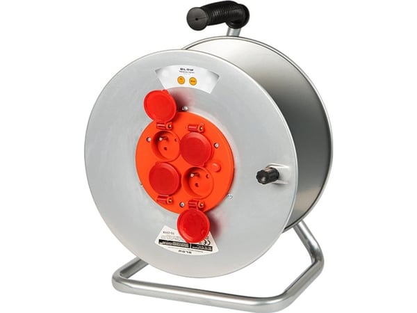 Blow 98-099# metallikela 4 pistorasiaa ip44