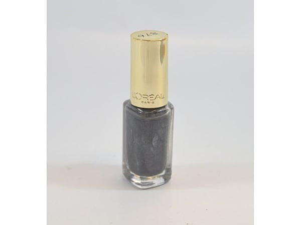 L’Oréal Paris Color Riche Le Vernis nagellack 876 Smoking Absolu 5 ml