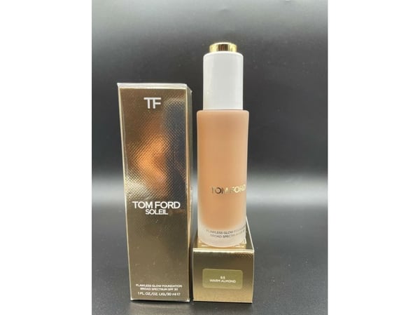 Tom Ford Soleil Liquid Foundation 9.5 Warm Almond SPF 30 30 ml