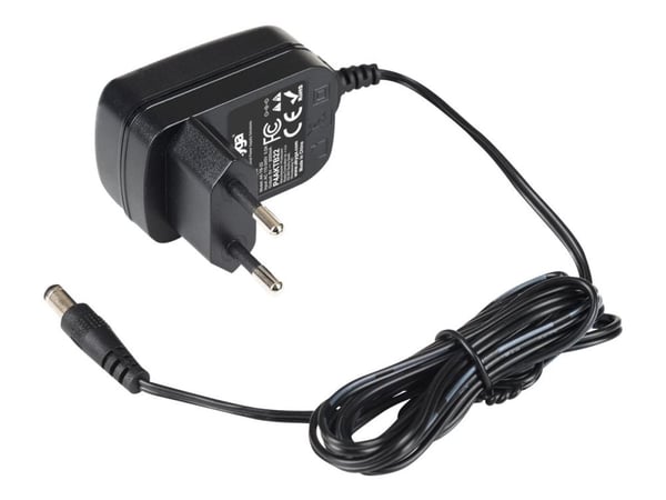 Akyga Universal Series AK-TB-22 - Strømadapter - AC 110-240 V - 10 watt - svart