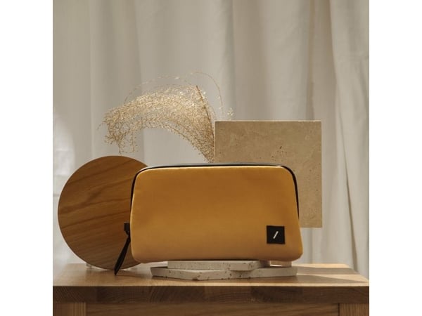 Native Union W.F.A Stow Lite Organizer-tilbehørsveske, oransje