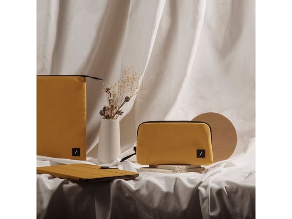 Native Union W.F.A Stow Lite Organizer-tilbehørsveske, oransje