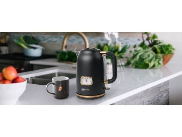 Muse MS-030 BC, 1,7 l, 2200 W, Sort, Rustfritt stål, Vannivåindikator, Trådløs
