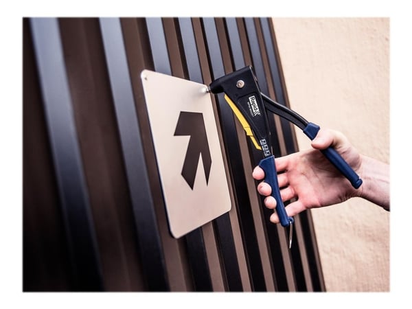 Rapid Rapid RP40 MULTI nagler i en koffert