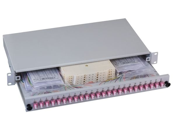 EFB-Elektronik skjøteboks LC 50/125µ OM4 uttrekkbar 24 pigtails / 12 koblinger Produsent: EFB Elektronik (B71901L24OM4)