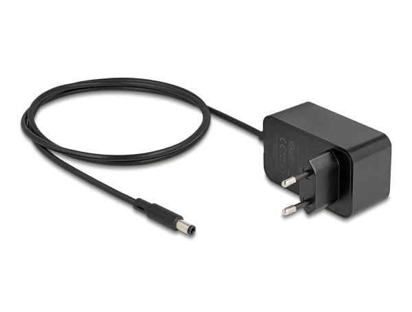 Delock USB 10 Gbps -keskitin, jossa on 7 USB Type-C -porttia, joista 6 x dataportti + 1 x dataportti ja PD 20 wattia, jossa on virran merkkivalo