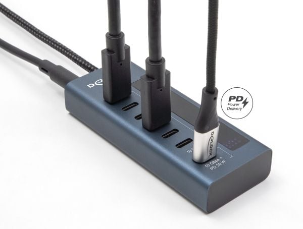 Delock USB 10 Gbps -keskitin, jossa on 7 USB Type-C -porttia, joista 6 x dataportti + 1 x dataportti ja PD 20 wattia, jossa on virran merkkivalo