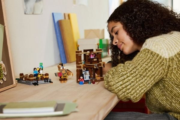 LEGO Minecraft 21272 Skogspalass med kamparena