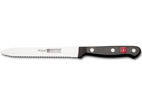 Wusthof takket kniv 14 cm - Gourmet