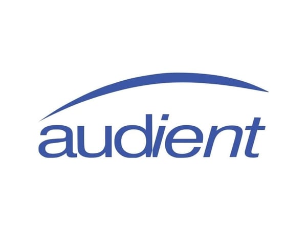 Audient iD4 MKII - USB-ääniliitäntälaite