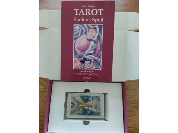 Tarot Mirror of the Soul SET Tanskalainen kirja + englanninkieliset kortit | Gert Ziegler | Gert Ziegler | Kieli: Tanska