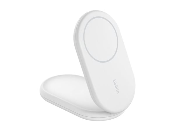 Belkin BoostCharge - Trådløst ladestativ - magnetisk, sammenleggbar, med Qi2 + AC-strømadapter - 15 watt - 3 A - Fast Charge, Power Delivery 3.1 - ...