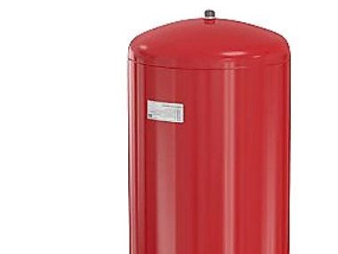 eksp. beholder 250 ltr. - Trykeksp. beh. 1.5-6.0 bar. På ben. 1 tilslutn. i top