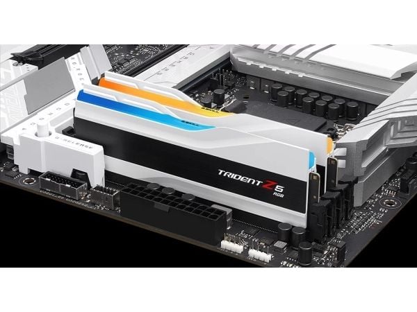 G.Skill Trident Z5 RGB F5-6000J2836G32GX2-TZ5RW, 64 GB, 2 x 32 GB, DDR5, 288-pin DIMM