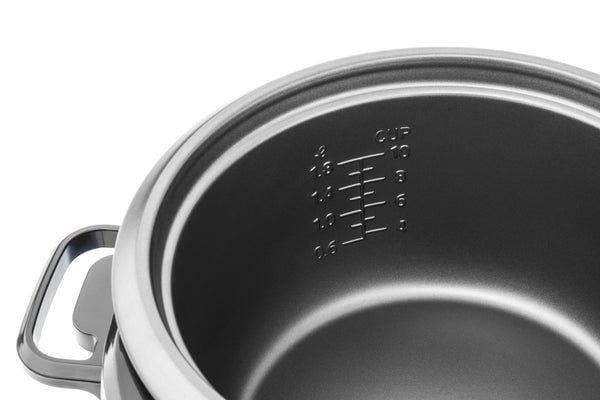 Eta ETA313990000, Svart, 1,8 l, Knapper, Aluminium, 700 W, 360 mm