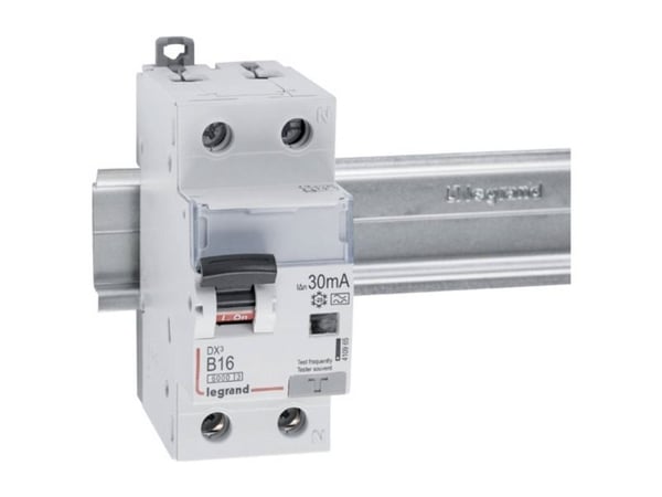 Legrand 410965 FI-säkerhetsbrytare/automatisk säkring 1-polig 16 A 0,03 A 230 V