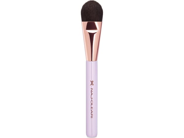 Naj Oleari foundation brush