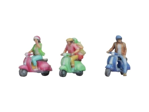 NOCH N Scooterförare målade, sittande