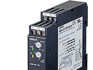 OMRON Tasonsäädin, 85-264V AC, 3 elektrodituloa, säädettävä vasteaika, 1 CO, ruuviliitäntä