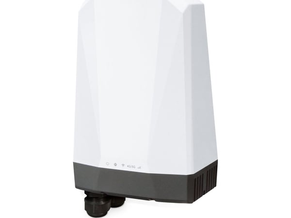 PLANET IP68-rated Industrial 5G NR Outdoor Unit with 1-port - 1-Port, Grå, Hvit, Veggmontering, IP68, Innvendig lys, 3 dBi, NanoSIM