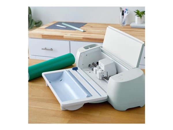 Cricut - Cutting machine roll feeder