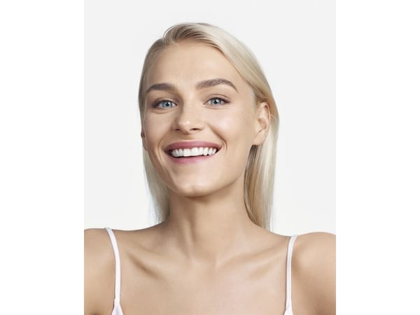 Clinique Beyond Perfecting Foundation + Concealer CN08 Linen 30 ml