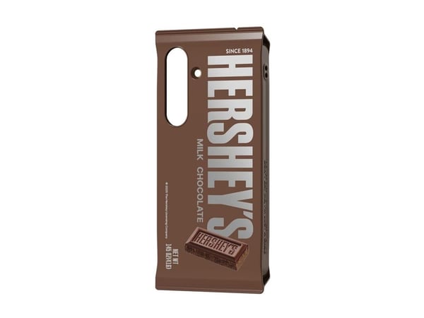 Samsung GP-FPS931SBB - Baksidedeksel for mobiltelefon - brun - Hershey's milk chocolate snack - for Galaxy S25