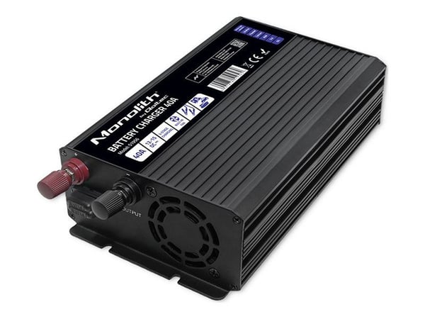 Qoltec Älykäs ammattimainen monoliittinen akkulaturi LiFePO4 AGM GEL SLA akuille | 40A | 12V