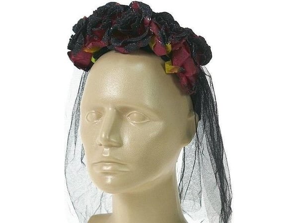 Blomsterkrans med slør
