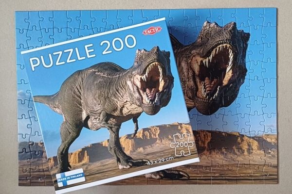 Tactic Puzzle Lovers Tyrannosaurus 200 brikker puslespill