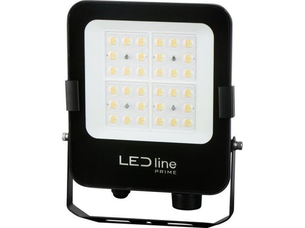 Utomhusarmatur PRIME, 230Vac CCT, 50W, 7000lm, 140lm/W, 3000K 4000K 5000K, IP66, 120deg
