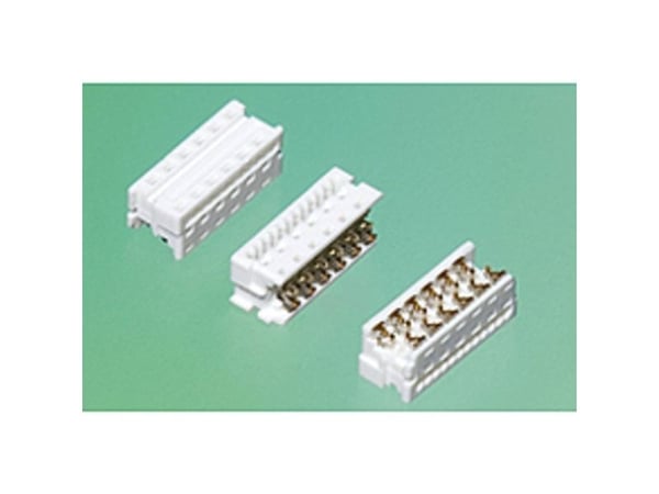 Molex-pistorasia (vakio) Navat yhteensä 8 903273360 4000 kpl Nauha
