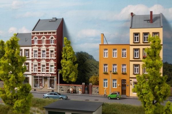 Halvavlastningshus Schmidt strade 18/20/22/24/26 H0 Auhagen 11467