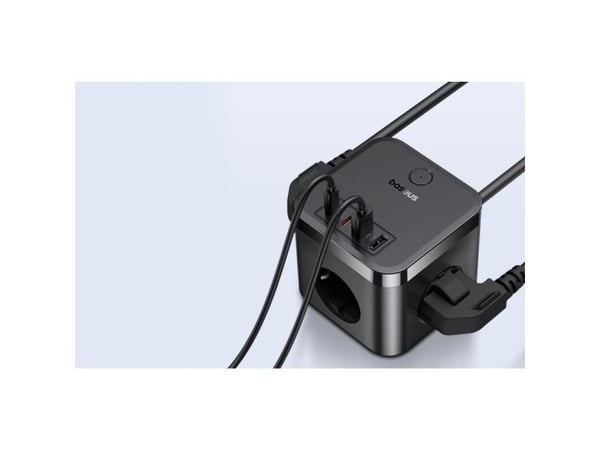 Baseus PowerCombo 3AC+2U+2C 30W seinälaturi, 1.5m (musta)