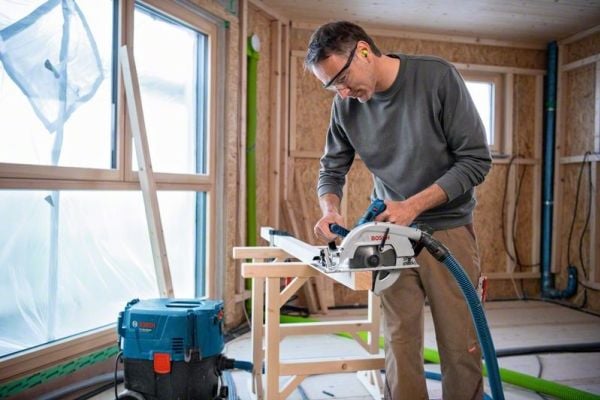 Bosch GKS 18V-70 L Professional - Sirkelsag - trådløs - 190 mm - uten batteri - 18 V - SOLO