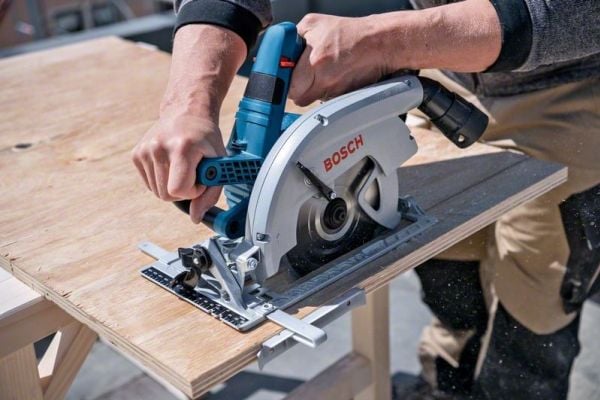 Bosch GKS 18V-70 L Professional - Sirkelsag - trådløs - 190 mm - uten batteri - 18 V - SOLO